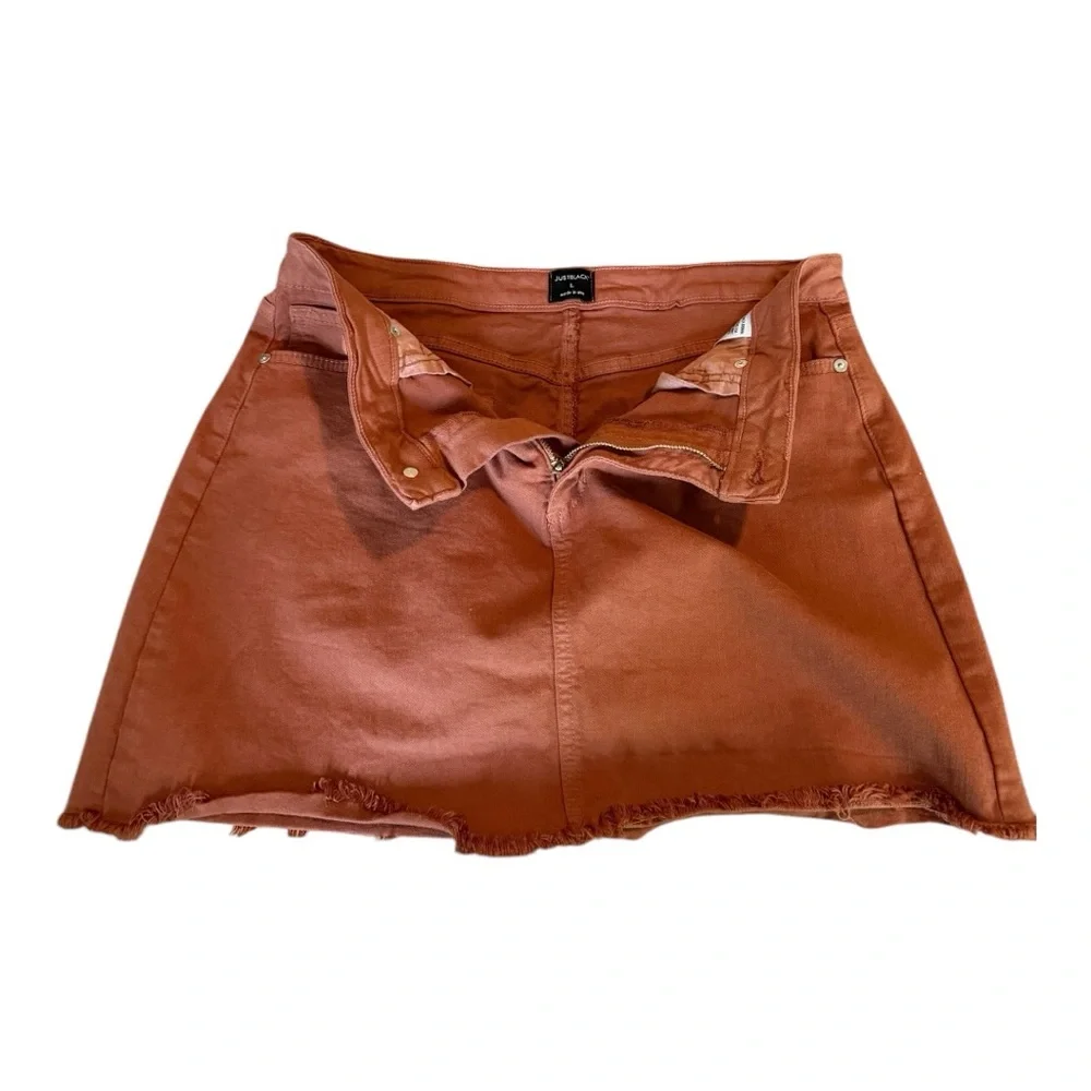Just Black Desert Chic Denim Frayed Mini Skirt with Festival Western Vibes L
